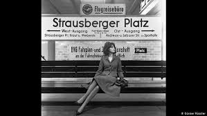 Romanian newspapers and news sites. Rediscover East Germany S Top Fashion Magazine Sibylle Lifestyle Dw 14 06 2019