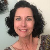 Leslie Spangler's Instagram, Twitter & Facebook