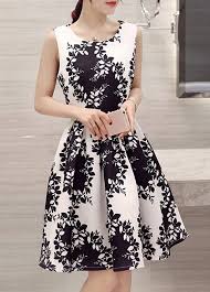 Black And White Floral Sleeveless Fit And Flare Dress Pretty Dresses Gorgeous Dresses Cute Dresses