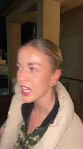 Cara Whalen's Instagram, Twitter & Facebook