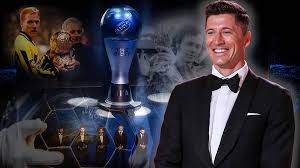 The ballon d'or is an annual football award presented by french news magazine france football that is one of the oldest and generally regarded as the most prestigious individual award for football players. Vor Lewandowski Sammer Beckenbauer Co Diese Weltfussballer Kamen Schon Aus Der Bundesliga Sportbuzzer De