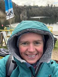 Only just discovered this group! D'oh! Happily been swimming all winter ❄️  Sone photos below 🏊‍♀️🩱