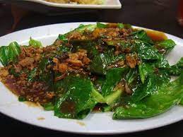 Dijamin bikin ketagihan siapapun yang mencobanya. Resepi Sayur Kailan Goreng