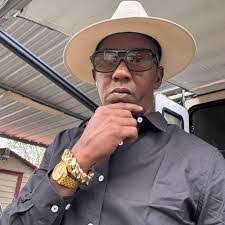 Edwin Pineiro's Instagram, Twitter & Facebook