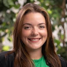 Amanda Lamborn's Instagram, Twitter & Facebook