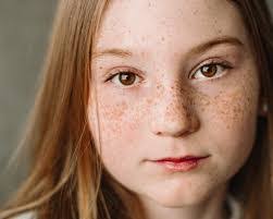 Kris Bolin's Instagram, Twitter & Facebook