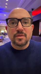 #Thursday #LiveMusic @fairmonthotels Tunes at 5:00!