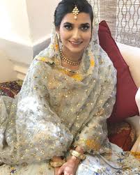 Nimrat Khaira Punjabi Singer Unseen Pics And Photo Gallery Instagram post by nimrat khaira • oct 29, 2019 at 6:04am utc. nimrat khaira punjabi singer unseen