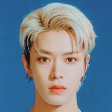 Stream Girls Like Us by XCXBAMBOO