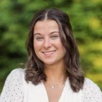 Shannon Chavis's Instagram, Twitter & Facebook