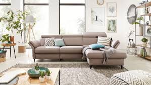 It has one bedroom with a full size bed and a loft with a queen size bed and sleeper sofa (sleeper sofa is most suited for children 12 and younger). Sofas Couches Von Interliving Interliving Polstermobel