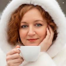 WHEN BILLY GRAHAM KNEELED ON THE RED CARPET TO RECEIVE HIS STAR ON THE  HOLYWOOD WALK OF FAME... Why would a so called preacher of the gospel be  famous by the world's