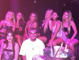 LETS GOOOOOO DREW TOWERS is calling all the bday girls, PISCES  ,BACHELLORETTES…. Here for all the best nightclubs and parties in Miami  🔥🔥🎊🎉 Ladies hmu for Dinner parties, pool parties, VIP guestlist