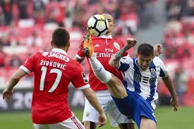 Fc Porto Leave It Late To Snatch Top Spot From Benfica