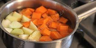 6 aylik bebekler icin ek gida elma ve havuc puresi mama tarifleri yemek gida