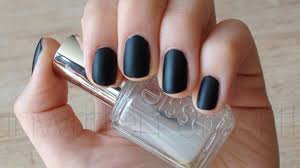 Danke im voraus katha c:.komplette frage anzeigen. Rival De Loop Young Matt Lack Nagellack Schwarzer Nagellack Essie