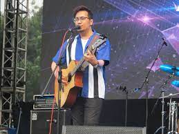 Chord Dan Lirik Lebih Indah Adera Dan Kau Hadir Merubah Segalanya Sonora Id