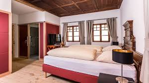 Welcome to BABSI ~ Apartements, Restaurant & Pizzeria a Soprabolzano