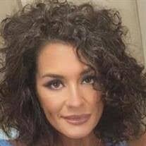 Kelli Lynn's Instagram, Twitter & Facebook