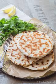 Cheese Naan Pains Au Fromage Indiens Recette Recettes De Cuisine Cuisine Recette