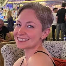 Sarah Gebauer's Instagram, Twitter & Facebook