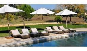 Swimming pool, internet, air conditioning, pets welcome, fireplace, tv, satellite or cable, washer & dryer, children welcome, parking, heater bedrooms: Provence Luberon Luxury Villa Rentals With Private Pool