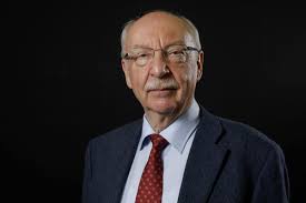 Geldanlage: Warum viele Privatanleger unnötige Produkte kaufen