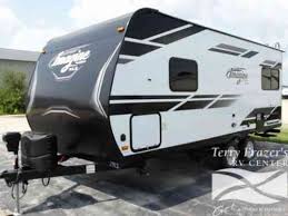 Wide selection of accessories & replacement parts with the experts at etrailer.com. 2019 Grand Design Imagine Xls 19rle 2019 Grand Design Imagine Vans Suvs And Trucks Cars