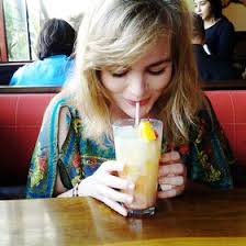 Veronica Osborn (veronicaozz)