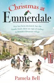 Emmerdale is a hit itv soap. Christmas At Emmerdale A Nostalgic War Time Read Emmerdale Book 1 Amazon Co Uk Bell Pamela 9781409184997 Books