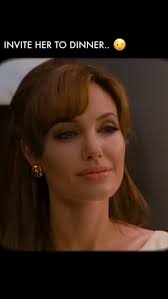 🍽️ Kadınlar kendilerine soru sorulmasından hoşlanmazlar., Turist, Film  Bilgileri, 6.0, Elise Clifton-Ward (Angelina Jolie) isimli bir İngiliz  kadın, Paris’in merkezinde John Acheson (Paul Bettany) ...