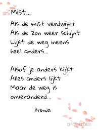 In nederland wordt het gevierd op de derde zondag in juni. Gedichten Rozenblaadjes