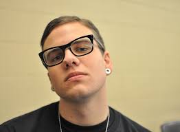 Royals stun canada's numbeR one again