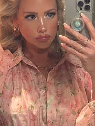 Tiffany's Cartier Black Starr Frost Gorham Talk to me Harry Winston Tell me  all about it.” Happy Late Valentine's Day! Sweater: @dillards a loves a I  love my makeup routine now. I