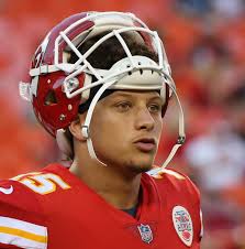 Chiefs News 6/15: Patrick Mahomes third in top 100 players rankings