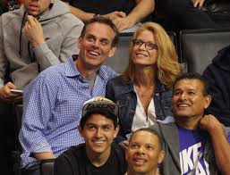 Colin murray cowherd is an american sports media personality, who is known for being part of espn from 2003 to 2015, and currently hosting the show the herd with colin cowherd on fox sports radio and fox sports 1. Who Is Ann Cowherd Colin Cowherd S Wife And How Many Kids Do They Have