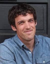 Travis Rosa's Instagram, Twitter & Facebook