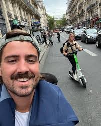 Allison Stettler's Instagram, Twitter & Facebook