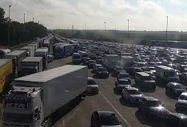 Photo Autoroute A1 : norme bouchon au page de Chamant voici ce qu'il ...