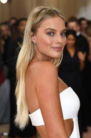 Margot Robbie Margot Robbie Hair Dyed Blonde Hair Margot Robbie Makeup