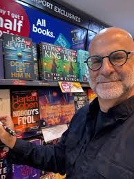 Roxie Morrison's Instagram, Twitter & Facebook