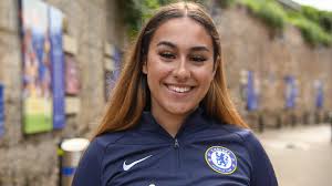 hilary lyons (@hilary_lyons)