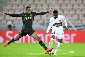 His overall rating in fifa 21 is 76 with a potential of 82. Frank Onyeka Pemain Pertama Yang Direkrut Brentford Antara News
