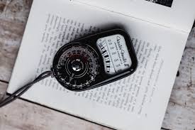 How To Best Use The Light Meter On Your Camera Explained