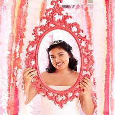 From making your own centerpieces to designing your own invitations and even creating your own photo booth, there are tons of different ways that you can put in a little extra effort to reduce your costs overall and add look through our diy quince guides today and have fun planning your quinceañera! Diy Quinceanera Decorations Hallmark Ideas Inspiration