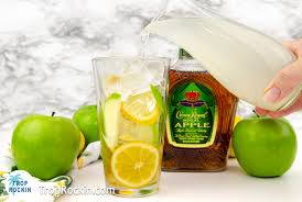 Crown royal regal apple cocktail recipes crownapple in 13. Crown Apple And Lemonade 4 Ways Trop Rockin