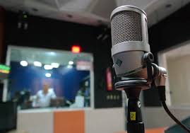 Jun 03, 2021 · radio fm4. Fm4 Feiert Geburtstag Heuer Im Radio Unsertirol24