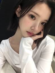 韓國有事嗎- 【韓娛熱議】當#SHINee 全都變成單眼皮？網笑到求饒：拜託阻止他們！ 小編：不知道SM  3.0計畫有沒有包含藝人自我管理形象的部分(喂🤣 新聞連結在下方留言處⬇️