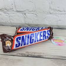 Epingle Par Generation Souvenirs Sur Bonbons Retro Des Annees 80 Et 90 Barre Chocolat Chocolat Snickers Chocolat