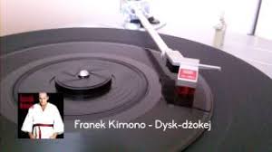 „dysk dżokej pojawił się na debiutanckiej płycie duetu wet fingers jako bonus track. Franek Kimono Dysk Dzokej Vinyl Rip Youtube